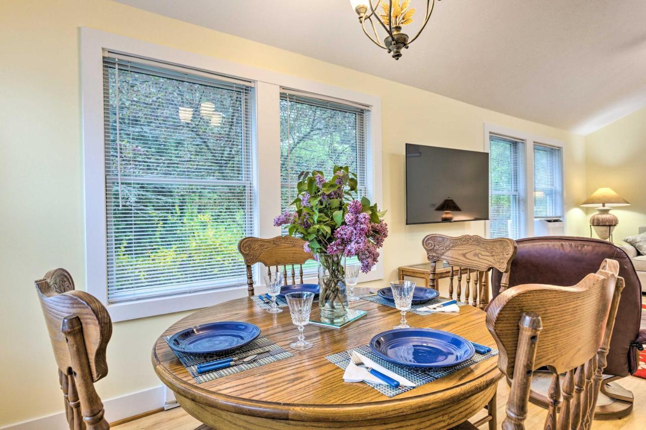 Charming Retreat Near Downtown Frankfort And Beaches Exteriör bild