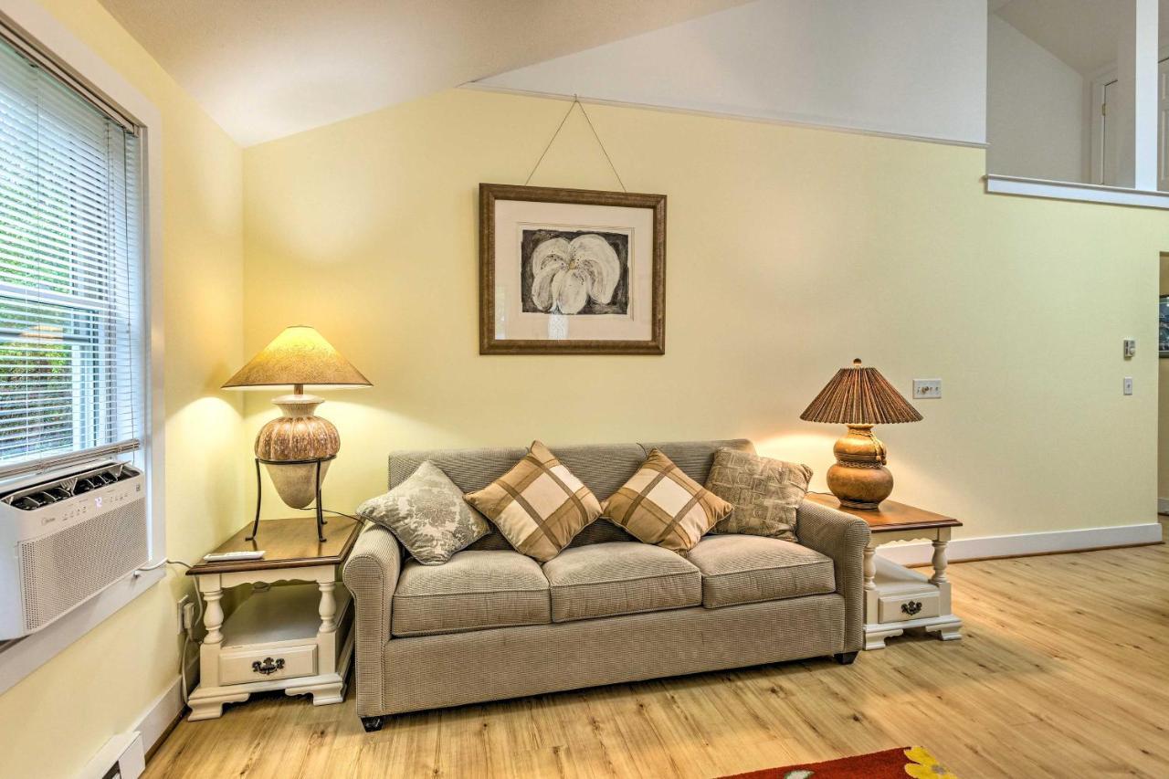 Charming Retreat Near Downtown Frankfort And Beaches Exteriör bild
